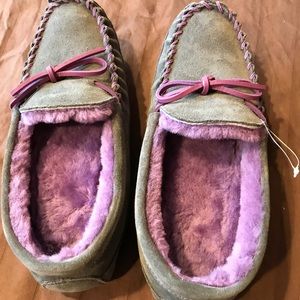 LL BEAN slippers
